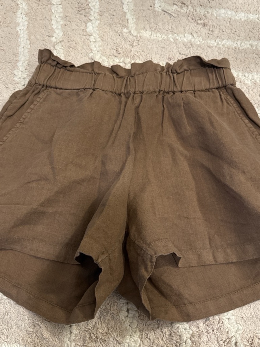 C&C California Brown Ruffle-Waist High Rise Linen Shorts